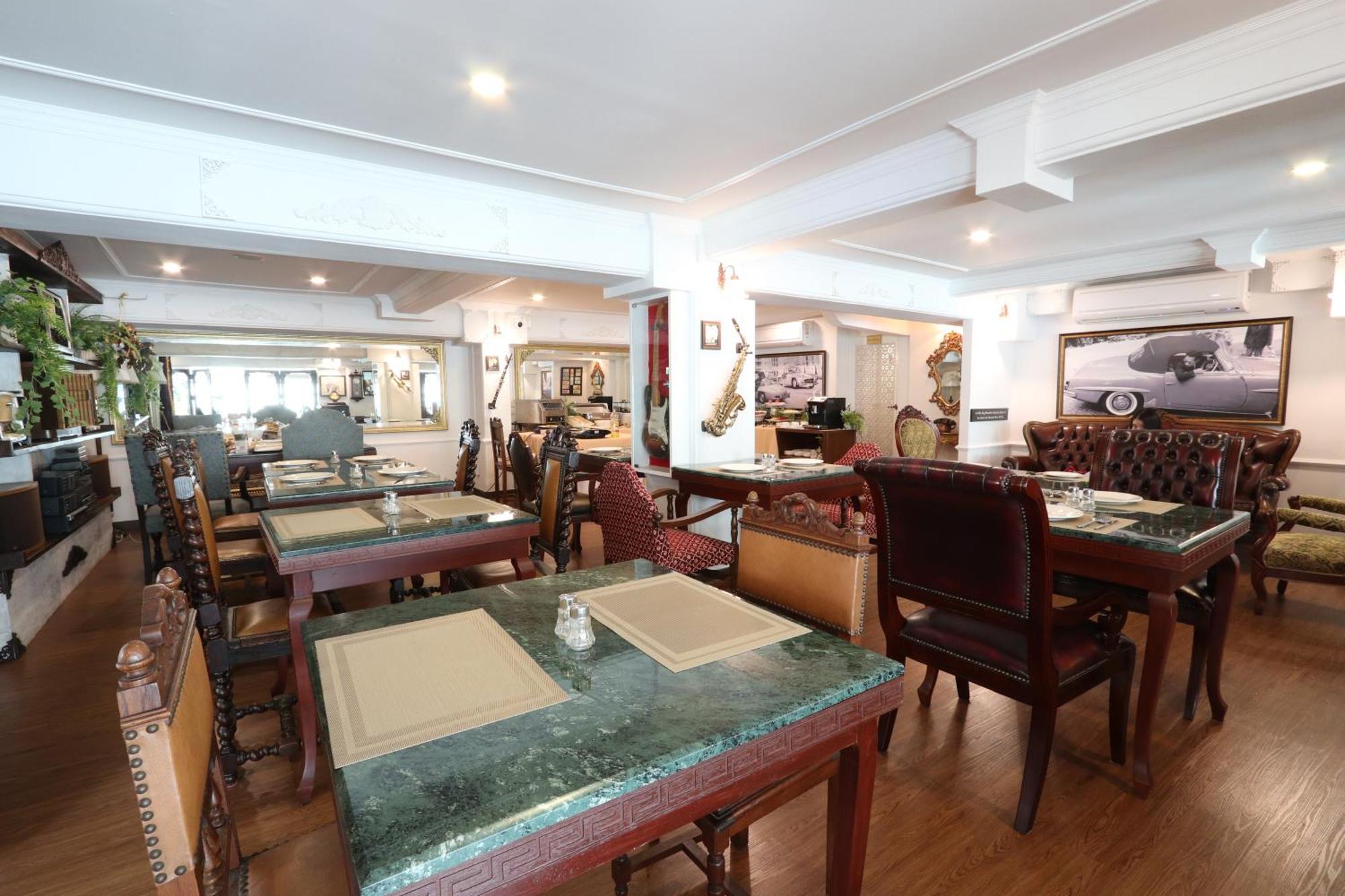 Siam Champs Elyseesi Unique Hotel Bangkok Ngoại thất bức ảnh