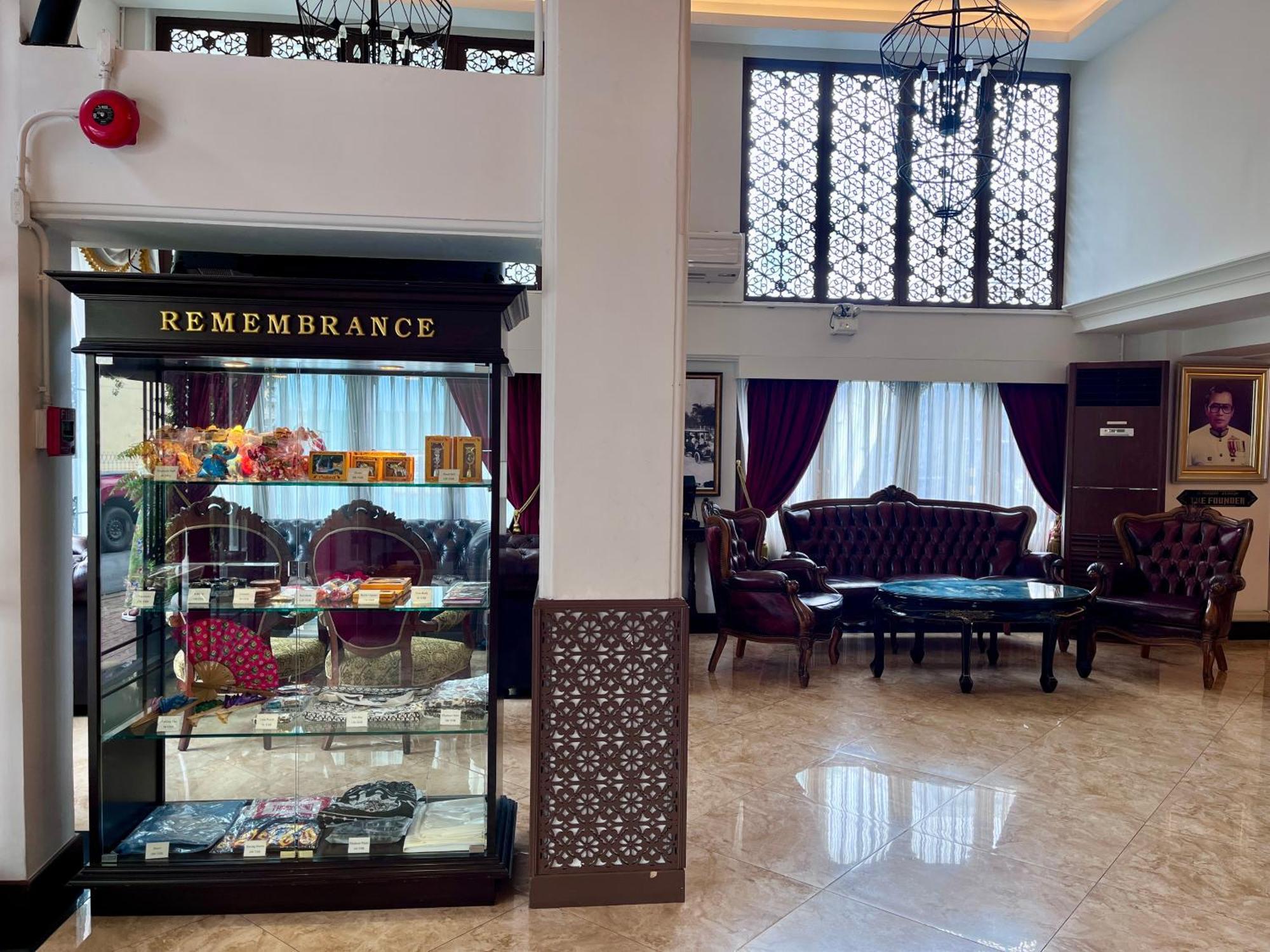 Siam Champs Elyseesi Unique Hotel Bangkok Ngoại thất bức ảnh